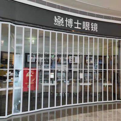 Кристальная складывающаяся дверь