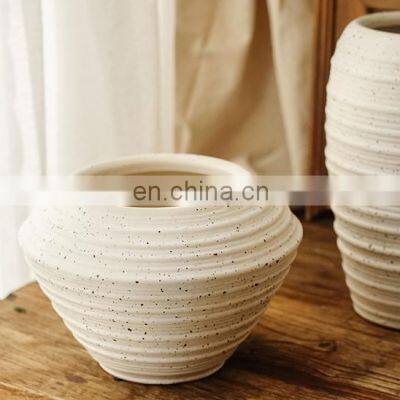 Custom LOGO Nordic Crafts Art Simple White Wedding Vases Ceramic Vase Pot Home Living Room Decorations
