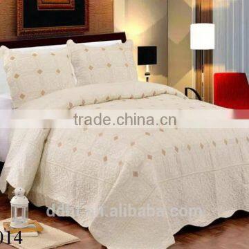 DD8014 Embroidery Quilts / Embroidery Bedspreads / Bedding Sets