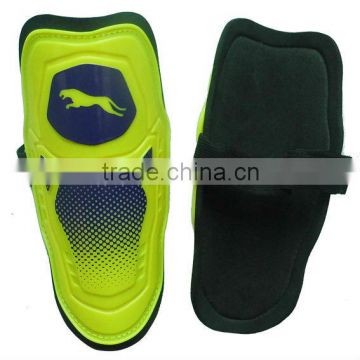 Professional Soft Plastic Football Shin Guard