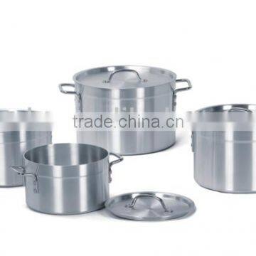 Portable set thick rim stock pot with steel handle