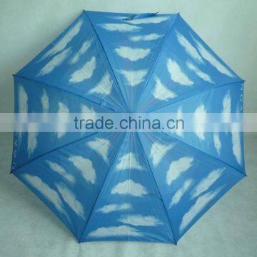 Blue sky and white cloudy printing umbrella for rainy day or sunday