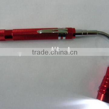 LED Flashlight With Telescopic Magnetic Pick-up Tool photo-3
