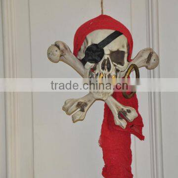 2016 halloween new style hanging plastic pirate head with red kerchief decoration