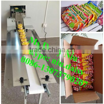 semi-automatic biscuit stacking machine/packaged biscuit unscrambler/packed food arranging machine