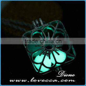 Plating Platinum+Sky Blue Luminous Fahion Luminous Stone Necklace Essential Oil Diffuser Glow in the Dark Necklace photo-4