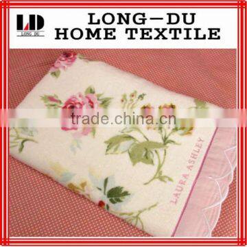 Promotional Good Quality Lovely Rose Pattern Bath Towels