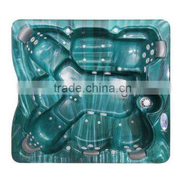Whirlpool hot tub for outdoor indoor use