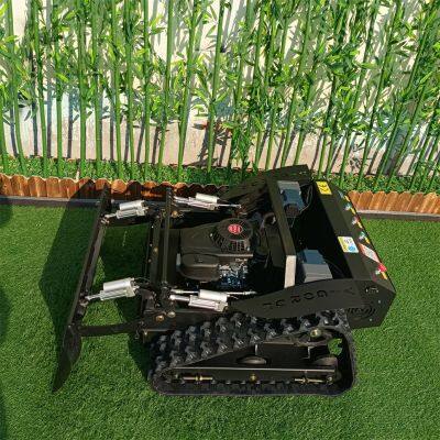 Brushless Motor Remote Mowing Tank (VTLM600) Remotely Controlled Four Wheel Drive Weed Reaper China Manufacturer, Factory Direct Sales Wireless Lawn Mower Trimmer photo-3