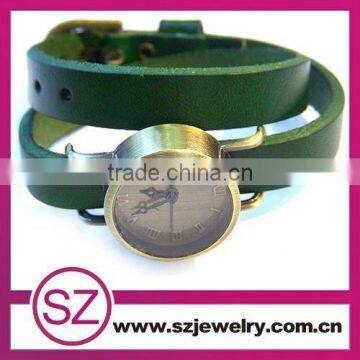 Popular double leather bracelet watches factory