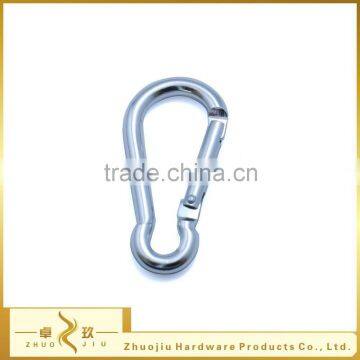 D shaped silver aluminium carabiner