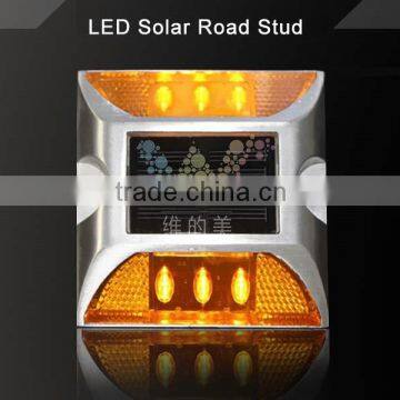 Yellow LED Flashing Light Cat Eye Reflective Aluminum Solar Road Marker photo-3