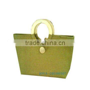 Fashionable paper straw handbag *wooden handle *polyester lining with a simple pocket