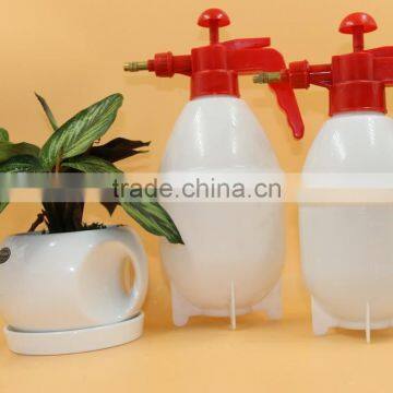 plastic bottle agriculture sprayer 2L 047 2017