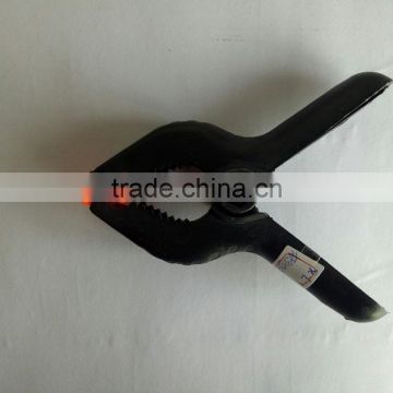 4" plastic spring clamp