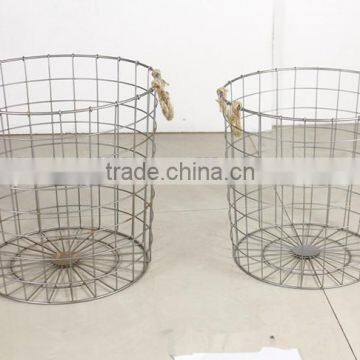 antique Country Style Metal Wire Baskets with hemp rope handle