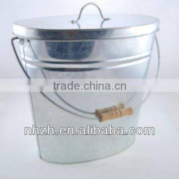 Outdoor Oval Galvanized Iron Barrels With Lid photo-2