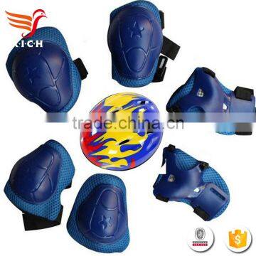 HFX0241 New design custom kids protective gear equipment with hand gloves and safety helmet