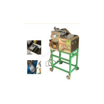 Roll Type Coconut Meat Grinder