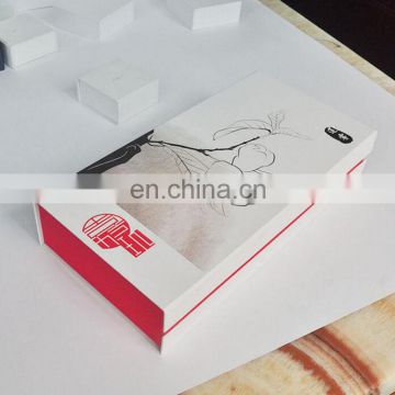 factory directly supply customized Filp Top Hardcover Paper Magnetic Fruit Packaging Paper Box with sponge insert