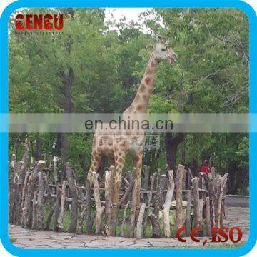 Giraffe Garden Statue