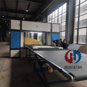 Circle Blade Twisting Angle Can Be 540 Degrees Contour Sponge Cutting Machine photo-3