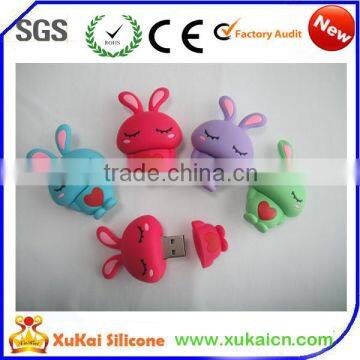 Cute mix color rabbit design silicone rubber usb cover