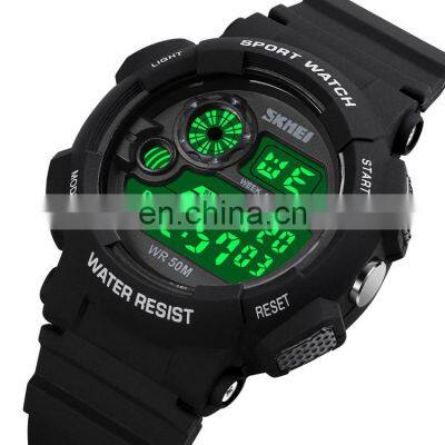 New Arrival Skmei 1718 Army Green Sport Digital Watch Original Factory Wholesale Price Wristwatch Men