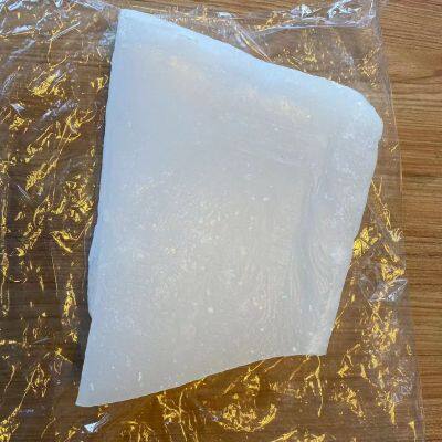 Hot selling fully/semi refined paraffin wax 52/54/56/58/60 with affordable CAS 8002-74-2