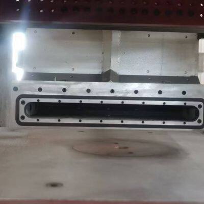 Box Free Horizontal Molding Machine