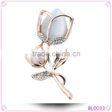 2015 Latest Trendy Design diamond wedding chair brooch rhinestone ribbon buckle