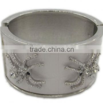 white enamel hinge cuff magnetic bangles vners