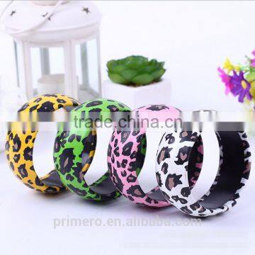 Wholesale Fashion Mixed Color Leopard Printed Wide Acrylic Resin Bangle photo-2
