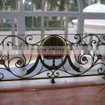 2012 Top-selling handmade classical corrugated steel fence