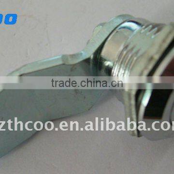 Cabinet cam lock quarter turn lock