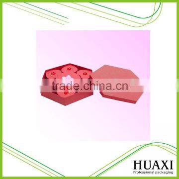 Guangzhou Huaxin red color heart shaped coated paper box for gift