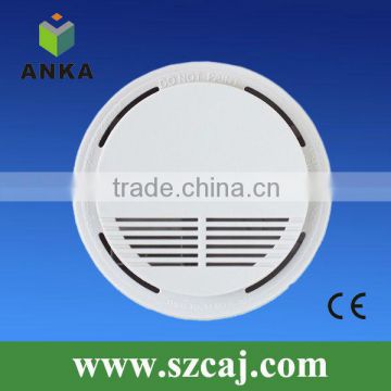 9V Battery wireless smoke detector en14604