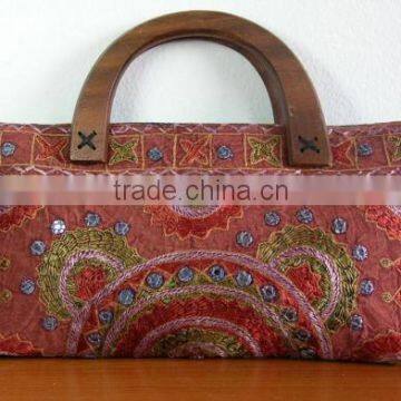 Manufacturers and wholesale suppliers of bohemian bags, fashion handbags