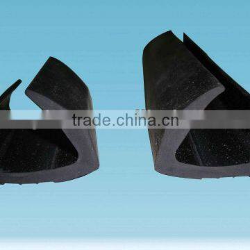 motorcar trim strip