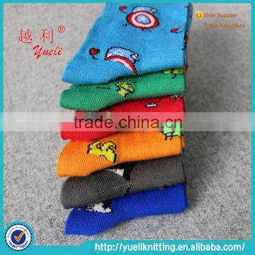 2015 Newest man fashion cartoon sock crew sock