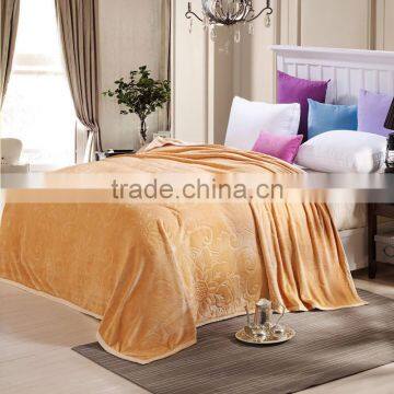 Solid Color 100% Polyester Flannel Blanket China Factory