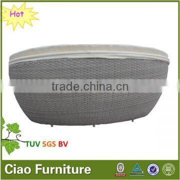 Round Rattan Outdoor Pool Bed With Canopy photo-4