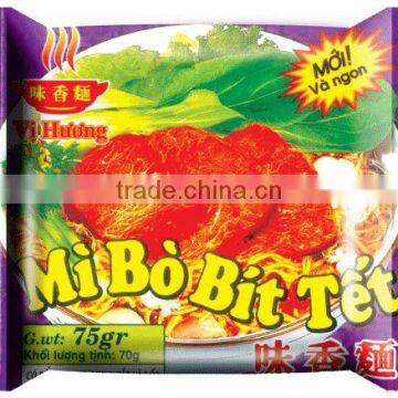 INSTANT NOODLES BEEF FLAVOUR