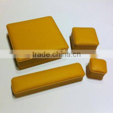 Yellow Leather Ring Jewelry Box photo-3