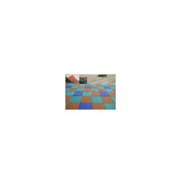 Rubber tile