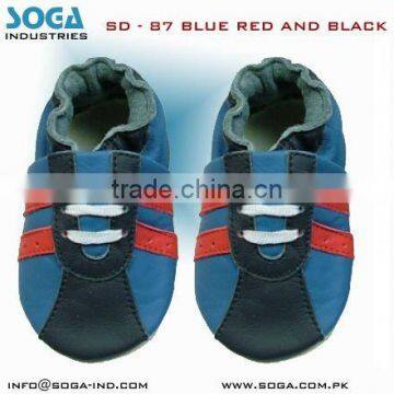 sports infant soft sole baby shoes with red blue and black combination