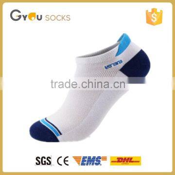 New arrival long lasting sports running socks for promotion