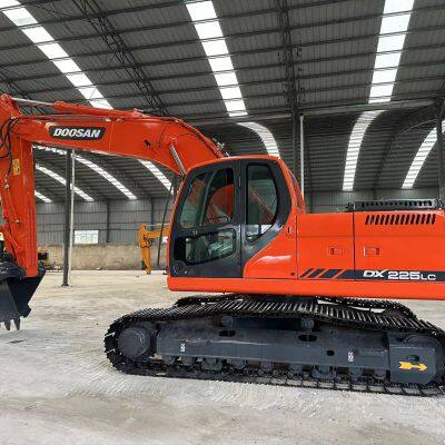 Latest Promotion Price of Used Korea Doosan DX225 DX225LC Crawler Mini Excavator photo-3