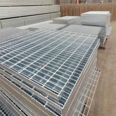 Heavy Duty Steel Grating for Factory Loading Area and Warehouse Flooring photo-3