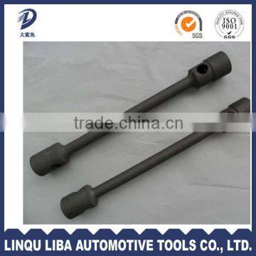 zinc plated heavy duty bolt tire wrench
